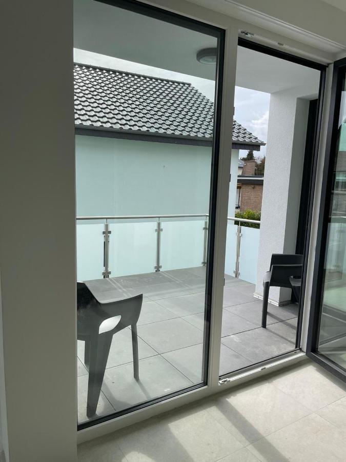 Schoene Neubauwohnung Mit Stil บีเลอเฟล์ด ภายนอก รูปภาพ