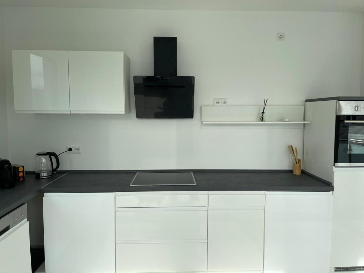 Schoene Neubauwohnung Mit Stil บีเลอเฟล์ด ภายนอก รูปภาพ
